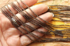 Дымчатый кварц (раухтопаз), шар граненый 2,5 мм, набор 9,5 см Дымчатый кварц (раухтопаз), шар граненый 2,5 мм, набор 9,5 см