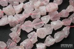 Розовый кварц, куски необработанные средние, набор 9 см Розовый кварц, куски необработанные средние, набор 9 см