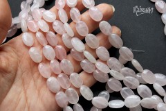 Розовый, белый кварц, плоский овал 14 мм, набор 7 бусин Розовый, белый кварц, плоский овал 14 мм, набор 7 бусин