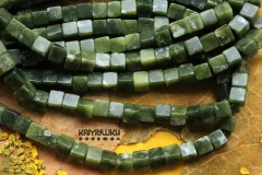 Серпентин, кубик 6 мм, набор 16 бусин Серпентин, кубик 6 мм, набор 16 бусин