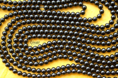 Шпинель черная, шар гладкий 4 мм, набор 9,5 см