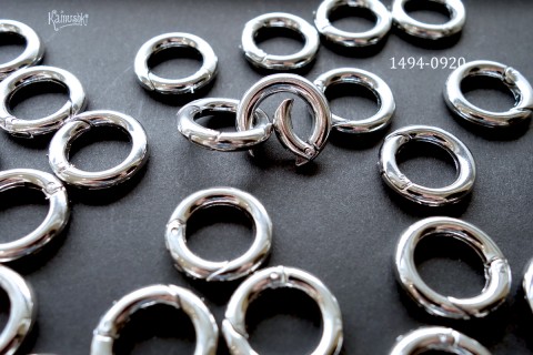 Застежка-карабин "кольцо 18 мм" №1494-0920, 1 шт Застежка-карабин "кольцо 18 мм" №1494-0920, 1 шт
