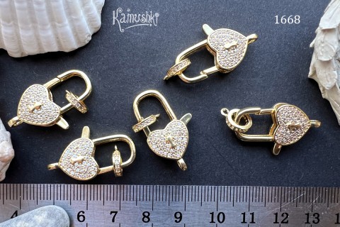 Карабин крупный "сердце" с фианитами, №1668, 26 мм, 1 шт. Карабин крупный "сердце" с фианитами, №1668, 26 мм, 1 шт.