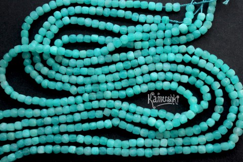 Амазонит, граненый кубик 4 мм, набор 9,5 см