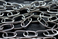 Цепь крупная, звено 13х24 мм, отрезок 10 звеньев (20 см) №1011 Цепь крупная, звено 13х24 мм, отрезок 10 звеньев (20 см) №1011