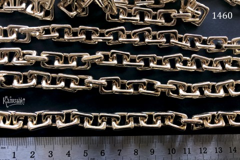 Цепь крупная №1460-0920, звено 10х13 мм, отрезок 25 см Цепь крупная №1460-0920, звено 10х13 мм, отрезок 25 см