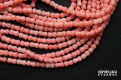 Коралл розовый, "косточки", набор 16 бусин Коралл розовый, "косточки", набор 16 бусин