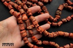 Коралл губчатый, необработанные кусочки дикой формы, набор 7 бусин Коралл губчатый, необработанные кусочки дикой формы, набор 7 бусин