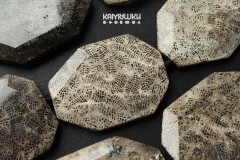 Коралл окаменелый "кружевной", плоская граненая капля 36х50 мм, набор 2 бусины Коралл окаменелый "кружевной", плоская граненая капля 36х50 мм, набор 2 бусины
