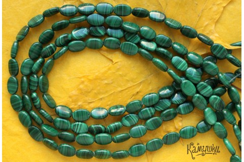 Малахит, плоский овал, 8х12 мм, 8 бусин