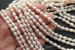 Жемчуг белый, рис-капля, 4х6 мм, набор 11 бусин