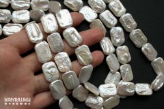 Жемчуг белый, барочный, прямоугольный 12х17 мм, 1 шт Жемчуг белый, барочный, прямоугольный 12х17 мм, 1 шт