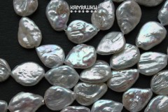 Жемчуг белый, барочный, плоская капля, 14х19 мм, набор 4 бусины Жемчуг белый, барочный, плоская капля, 14х19 мм, набор 4 бусины