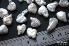 Жемчуг белый, 1 сорт, барочный "сердце" 12-22 мм, 1 шт Жемчуг белый, 1 сорт, барочный "сердце" 12-22 мм, 1 шт